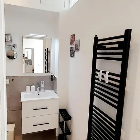 Barbara Classy 101 * Syracuse